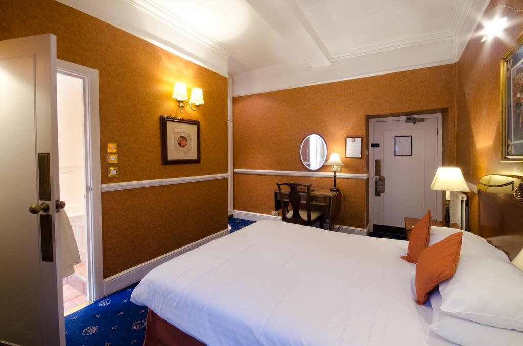 Hotel The Snooty Fox Tetbury Exteriér fotografie